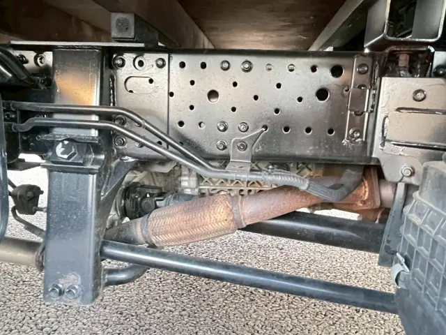 いすゞ エルフ 2PG-NPS88AR(4WD)の写真27