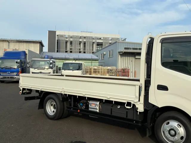 日野 デュトロ 2WG-XZU713M(2WD)の写真8
