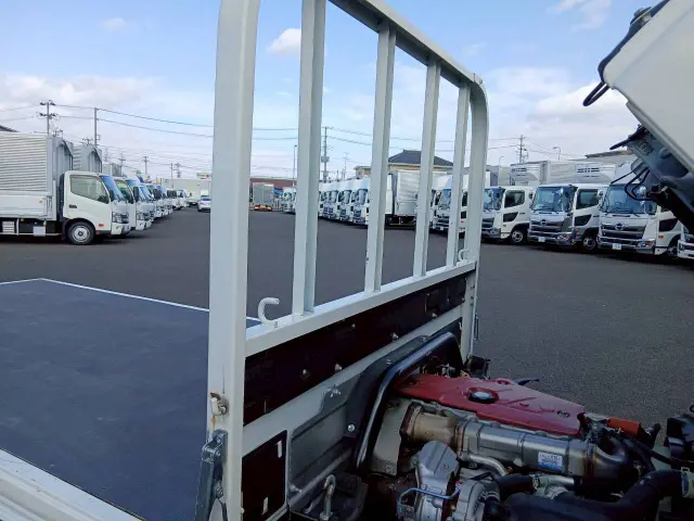 日野 デュトロ 2RG-XZU605M(2WD)の写真23