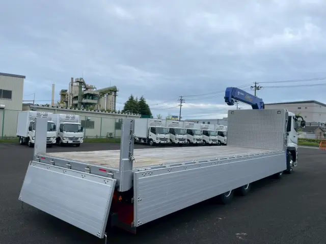 三菱 スーパーグレート 2PG-FS70HZ(8x4)の写真18