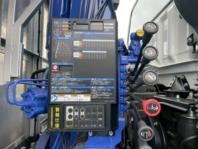 三菱 スーパーグレート 2PG-FS70HZ(8x4)の写真25