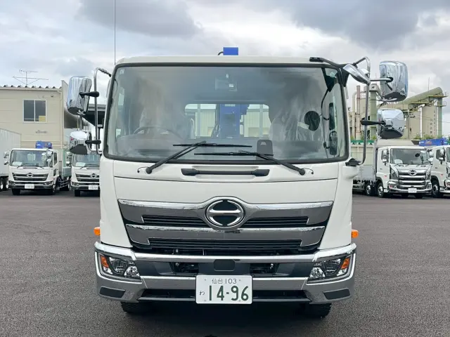 日野 レンジャー 2KG-FE2ACA(2WD)の写真2