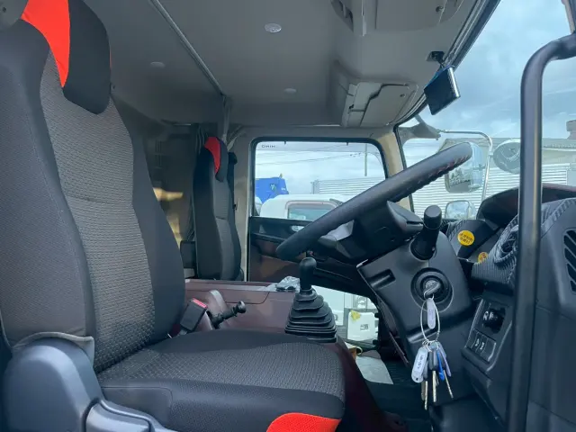 日野 レンジャー 2KG-FE2ACA(2WD)の写真33