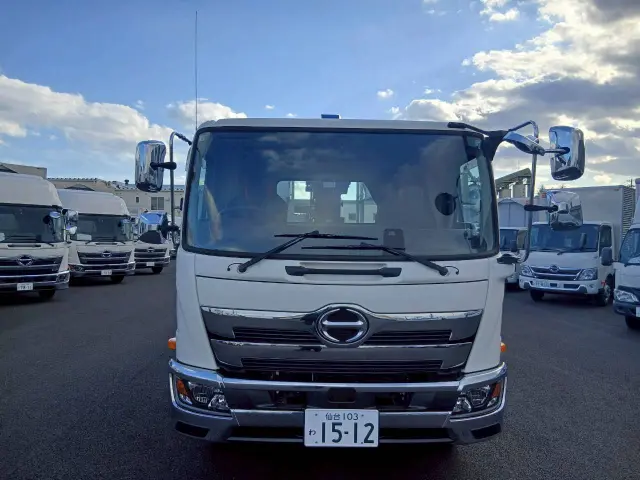 日野 レンジャー 2KG-FE2ACA(2WD)の写真2
