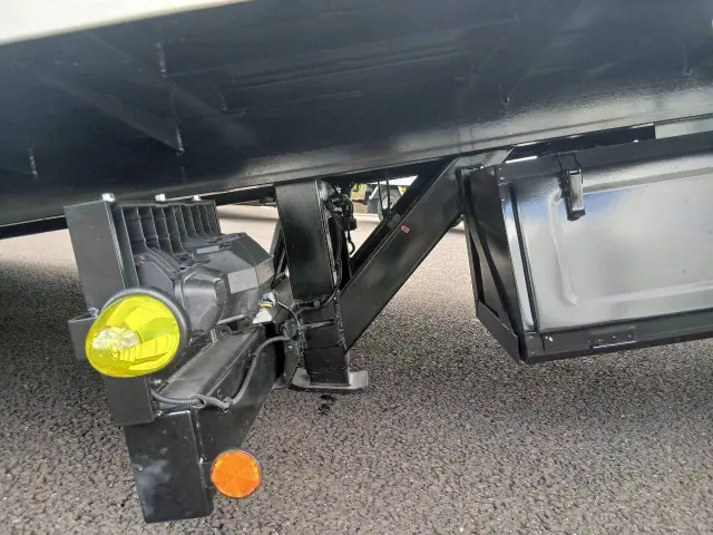 日野 レンジャー 2KG-FE2ACA(2WD)の写真30