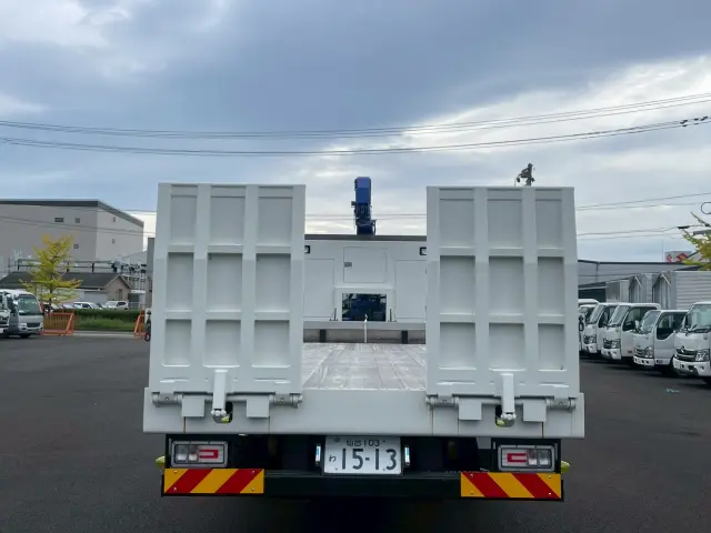 日野 プロフィア 2DG-FW1AHC(8x4)の写真5