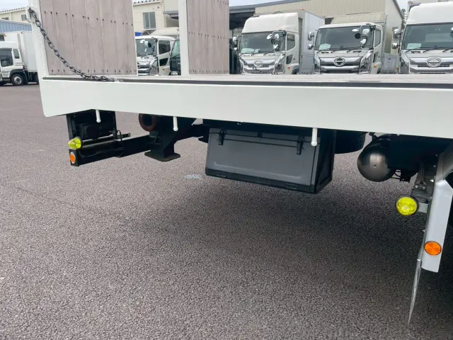 日野 プロフィア 2DG-FW1AHC(8x4)の写真11