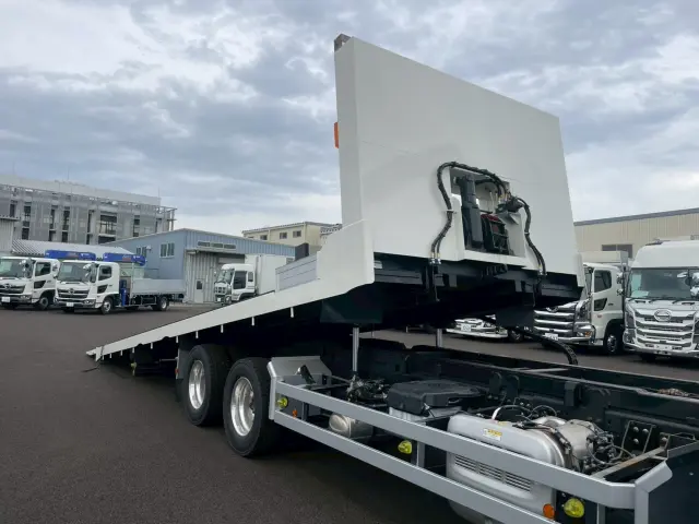 日野 プロフィア 2DG-FW1AHC(8x4)の写真12