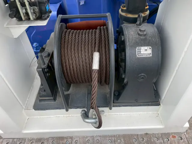 日野 プロフィア 2DG-FW1AHC(8x4)の写真21