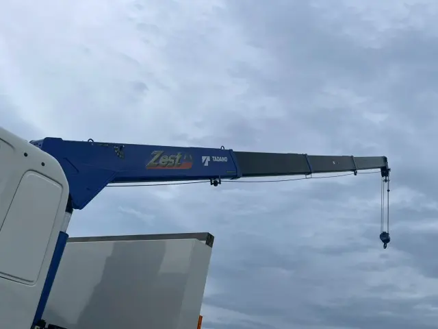 日野 プロフィア 2DG-FW1AHC(8x4)の写真25