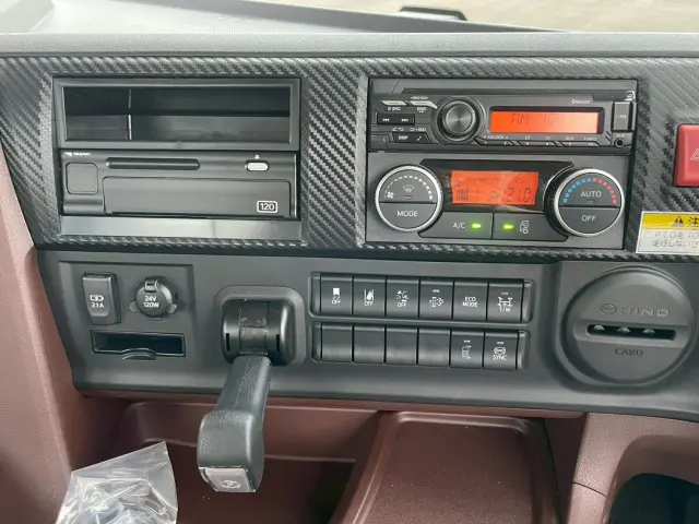 日野 プロフィア 2DG-FW1AHC(8x4)の写真40