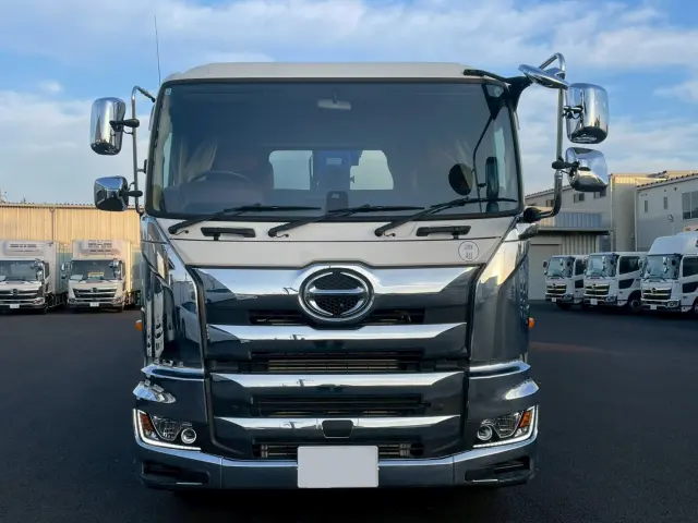 日野 プロフィア 2DG-FW1AHC(2WD)の写真2