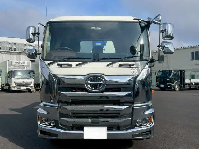 日野 プロフィア 2DG-FW1AHC(2WD)の写真2