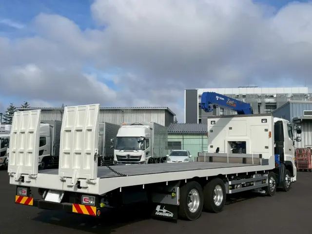 日野 プロフィア 2DG-FW1AHC(2WD)の写真4