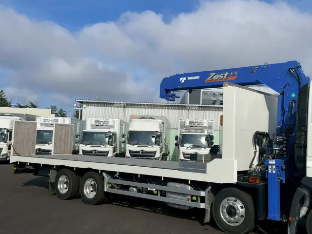 日野 プロフィア 2DG-FW1AHC(2WD)の写真10