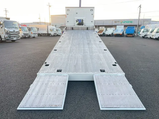 日野 プロフィア 2DG-FW1AHC(2WD)の写真12