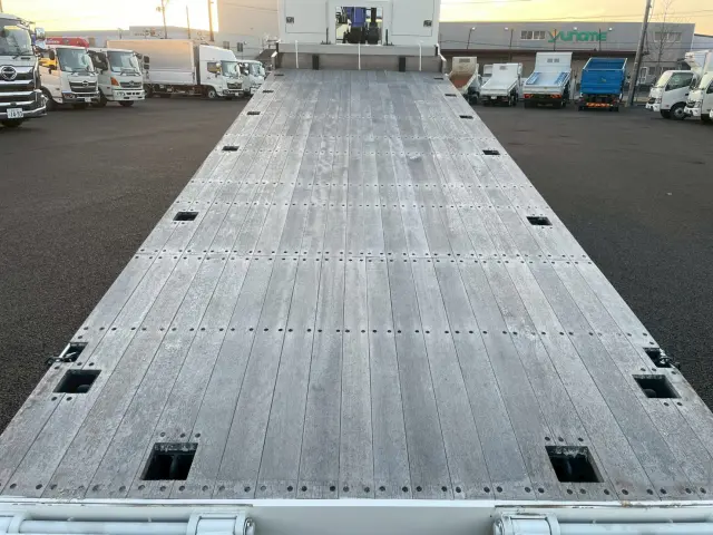 日野 プロフィア 2DG-FW1AHC(2WD)の写真13