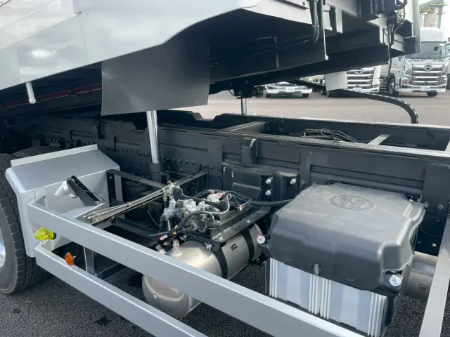 日野 プロフィア 2DG-FW1AHC(2WD)の写真16