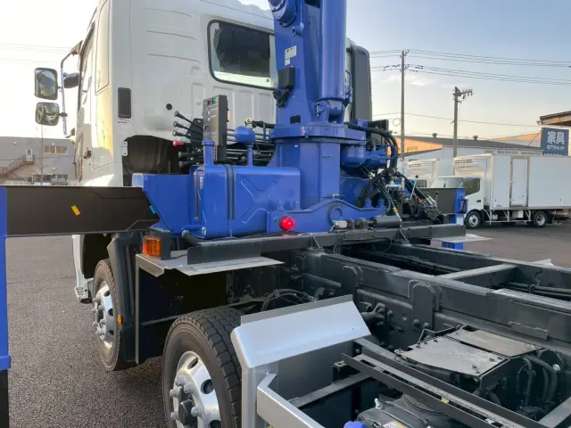 日野 プロフィア 2DG-FW1AHC(2WD)の写真18