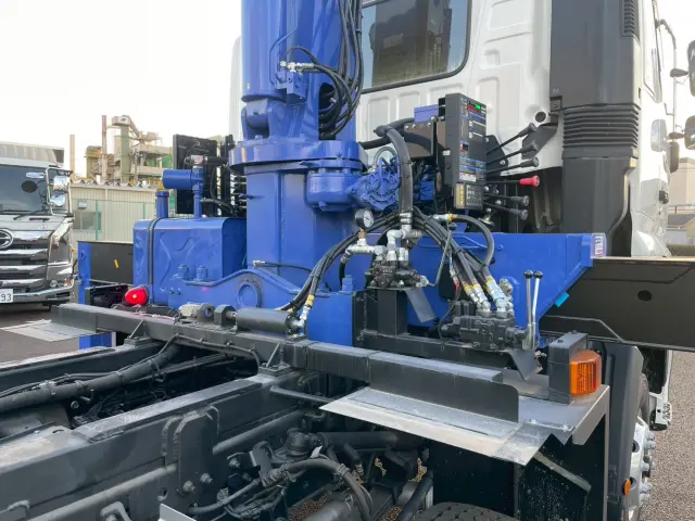 日野 プロフィア 2DG-FW1AHC(2WD)の写真19