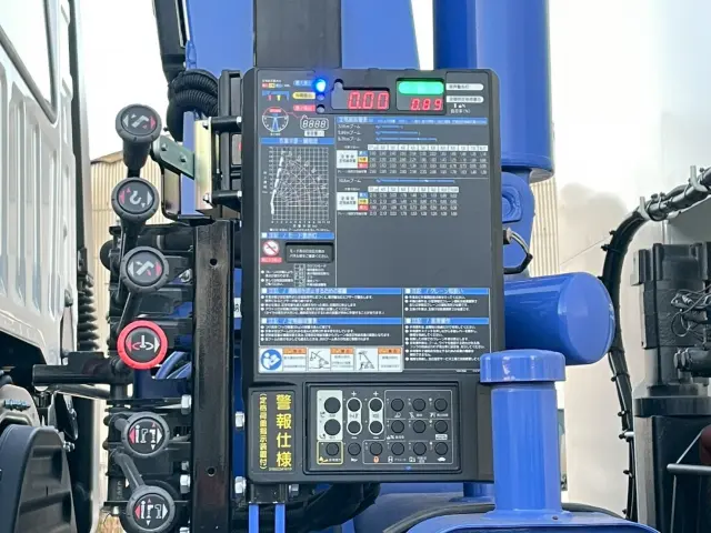 日野 プロフィア 2DG-FW1AHC(2WD)の写真20