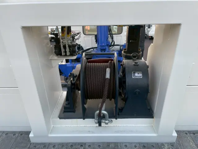 日野 プロフィア 2DG-FW1AHC(2WD)の写真28