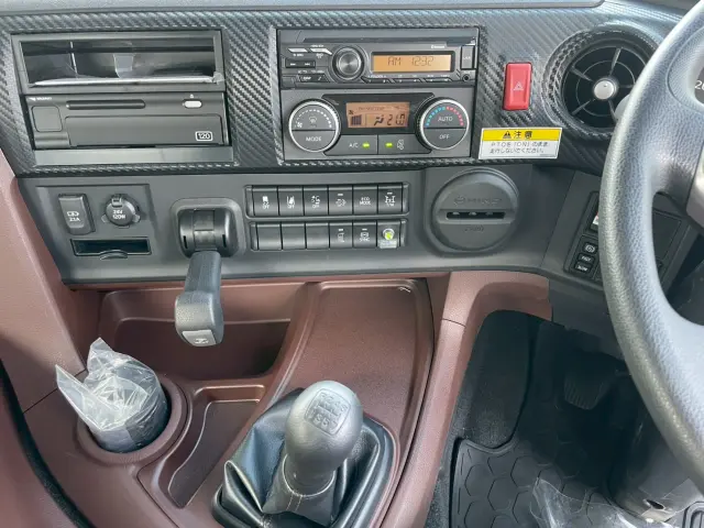 日野 プロフィア 2DG-FW1AHC(2WD)の写真34