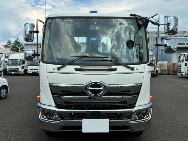 日野 レンジャー 2KG-FE2ACA(2WD)の写真2