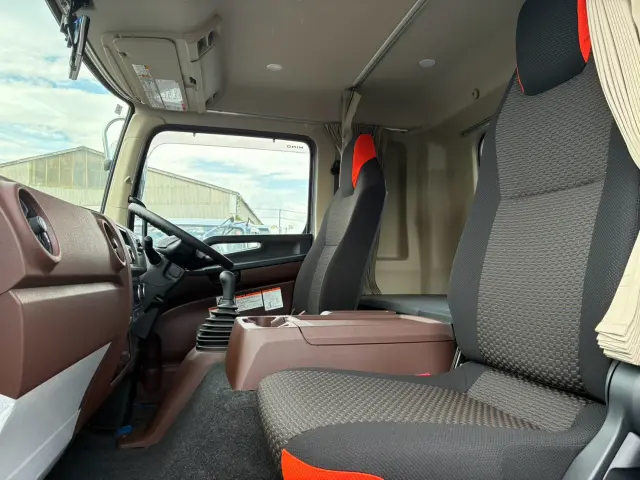 日野 レンジャー 2KG-FE2ACA(2WD)の写真35