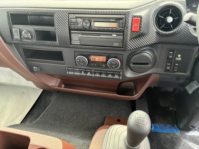 日野 レンジャー 2KG-FE2ACA(2WD)の写真37