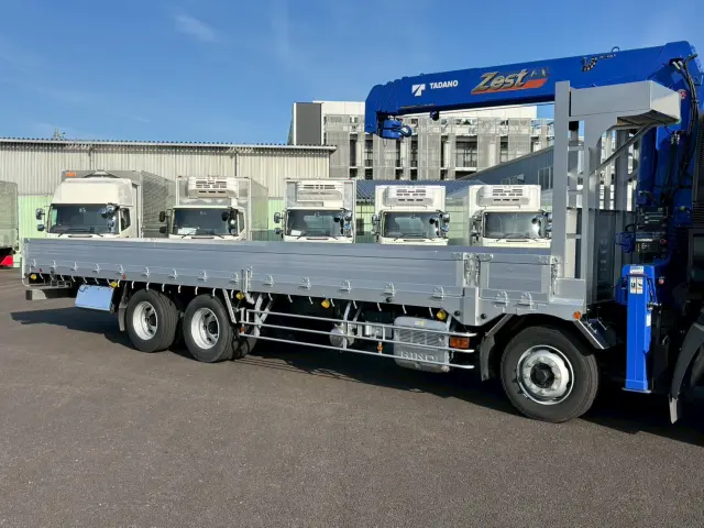 日野 プロフィア 2DG-FW1AHC(8x4)の写真10