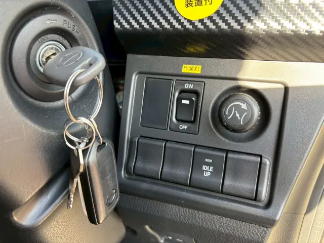 日野 プロフィア 2DG-FW1AHC(8x4)の写真46