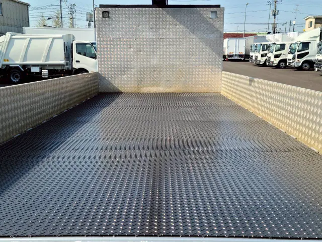 日野 レンジャー 2KG-FE2ABA(2WD)の写真10