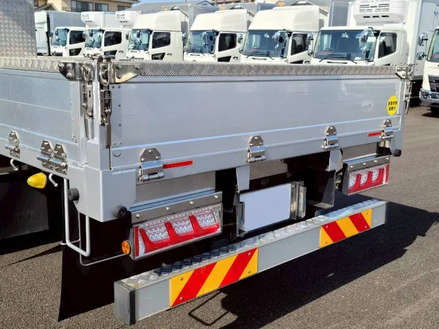 日野 レンジャー 2KG-FE2ABA(2WD)の写真12