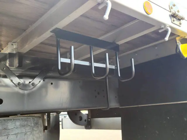 日野 レンジャー 2KG-FE2ABA(2WD)の写真33