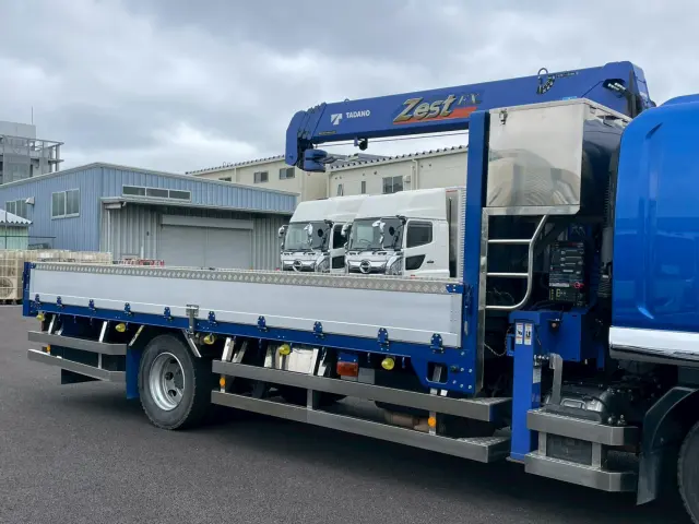 いすゞ フォワード 2RG-FTR90V2(2WD)の写真12