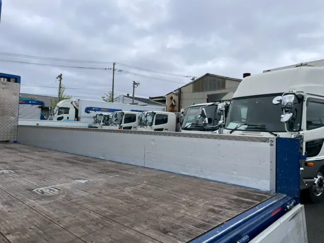 いすゞ フォワード 2RG-FTR90V2(2WD)の写真19