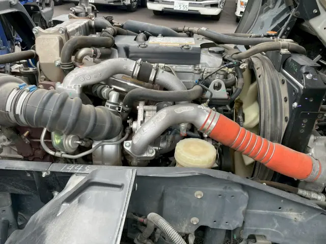 いすゞ フォワード 2RG-FTR90V2(2WD)の写真37