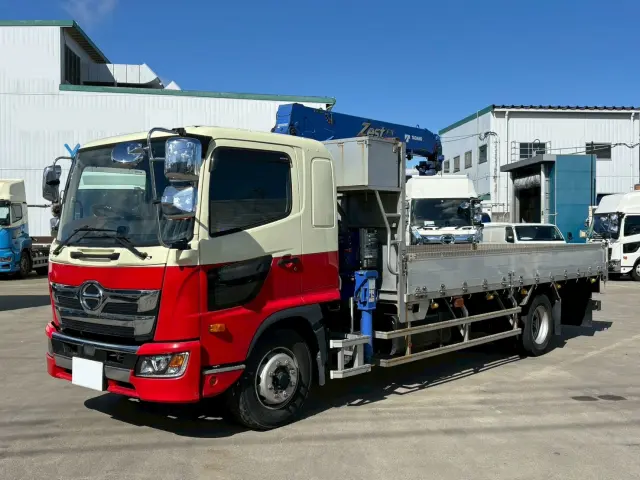 日野 レンジャー 2KG-FE2ABA(2WD)の写真7