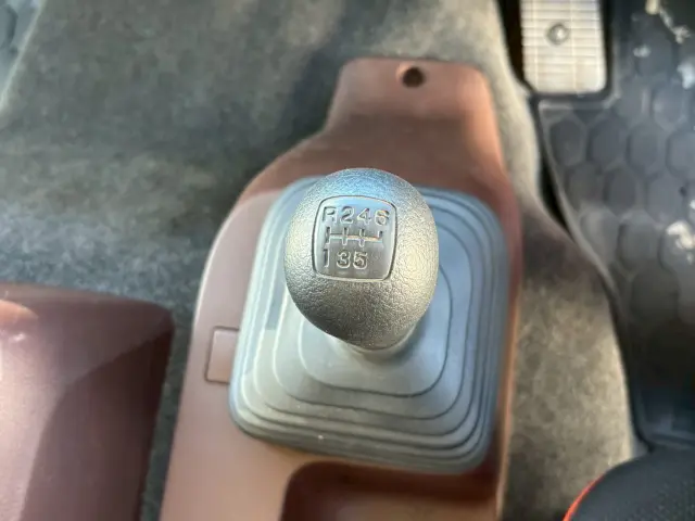 日野 レンジャー 2KG-FE2ABA(2WD)の写真35