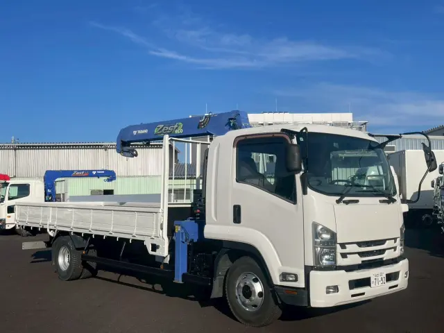 いすゞ フォワード TKG-FRR90S2(2WD)の写真3