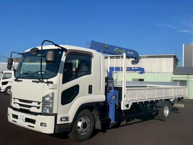 いすゞ フォワード TKG-FRR90S2(2WD)の写真7