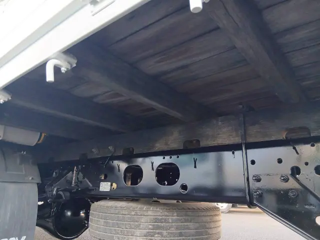 いすゞ フォワード TKG-FRR90S2(2WD)の写真40