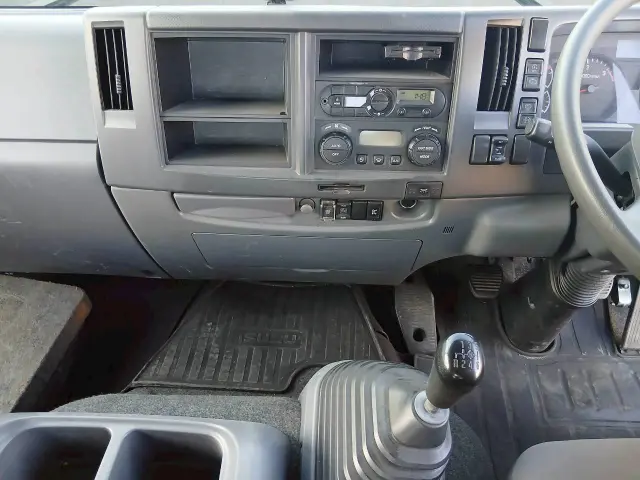 いすゞ フォワード TKG-FRR90S2(2WD)の写真46