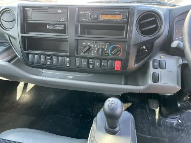 日野 デュトロ 2KG-XZU720M(2WD)の写真36