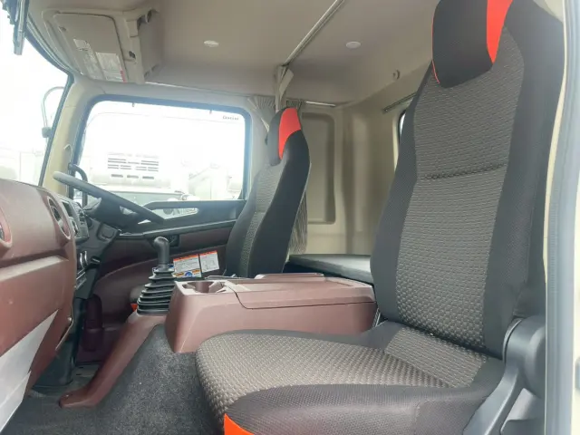 日野 レンジャー 2PG-FD2ABA(2WD)の写真36