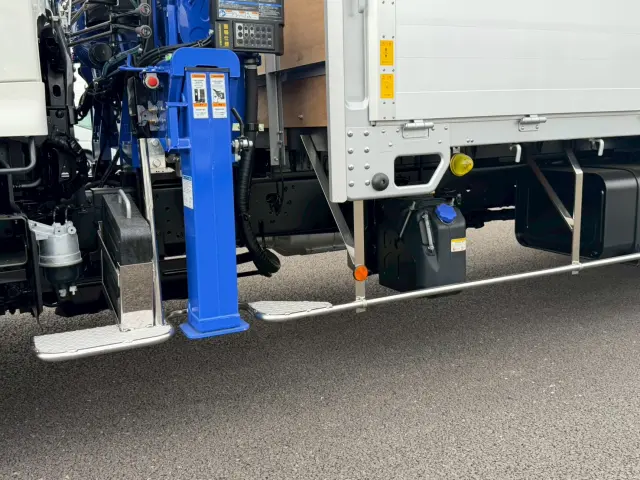 日野 レンジャー 2PG-FD2ABA(2WD)の写真17