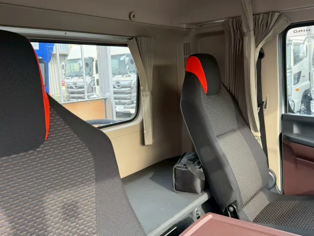 日野 レンジャー 2PG-FD2ABA(2WD)の写真42