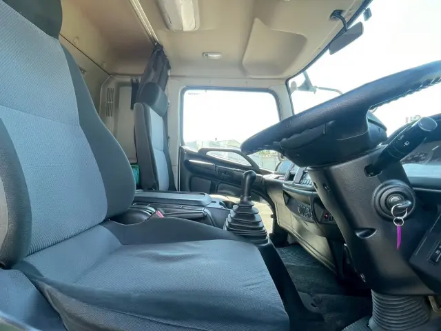 日野 レンジャー TKG-FD9JLAA(2WD)の写真42