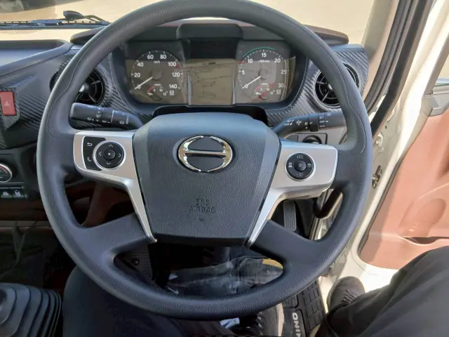 日野 レンジャー 2PG-FD2ABA(2WD)の写真30